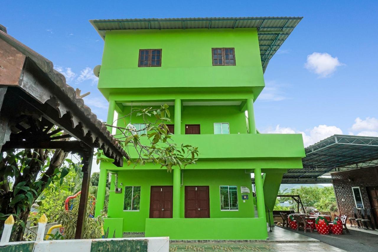 Oyo 90462 Padang Besar Green Inn Exterior photo
